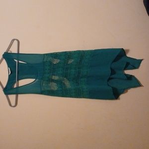 ESLEY SIZE L TURQUOISE sheer pull over tank top.